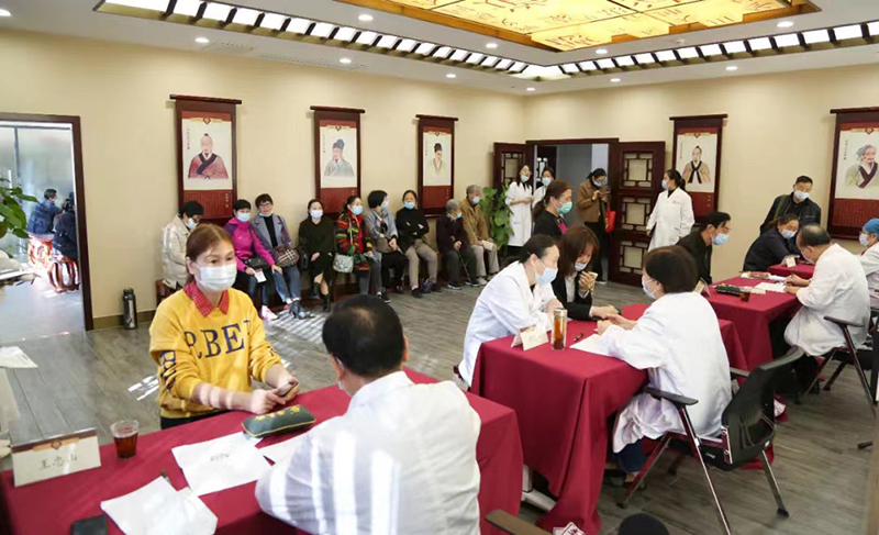 好消息！張小軍副主任中醫(yī)師在李良濟國醫(yī)館蘇錦店坐診啦！(圖1)